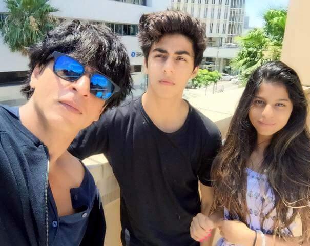 SRK with kids