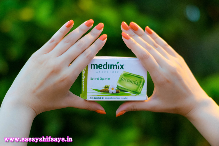 Medimix Ayurvedic Natural Glycerine Soap (2)