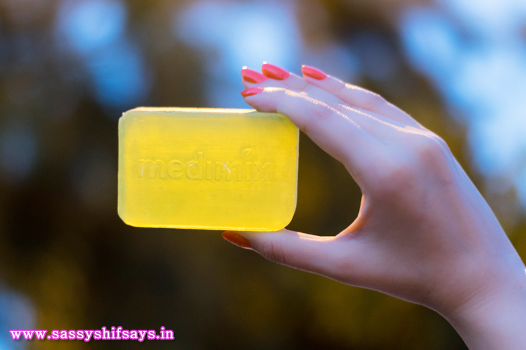 Medimix Ayurvedic Natural Glycerine Soap (3)