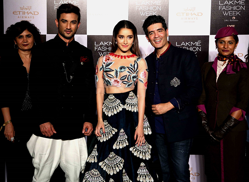 Manish-Malhotra-2 Lakme Fashion Week Winter Festive 2016