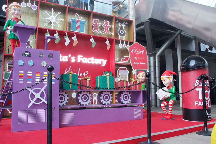 Kidogos 2016 Kids Festival at Christmas Hamleys